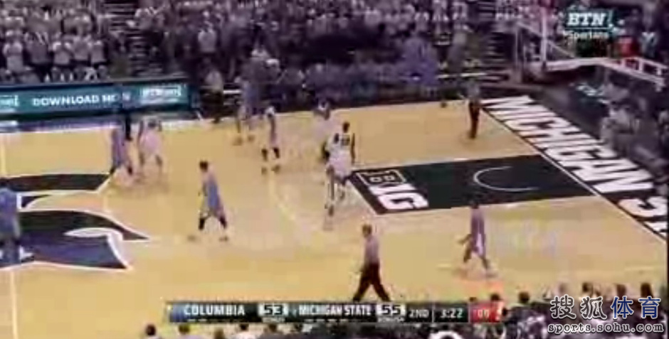 葡萄牙客场0-0苏格兰，C罗倒钩踢偏+头球顶高，B费推射造险