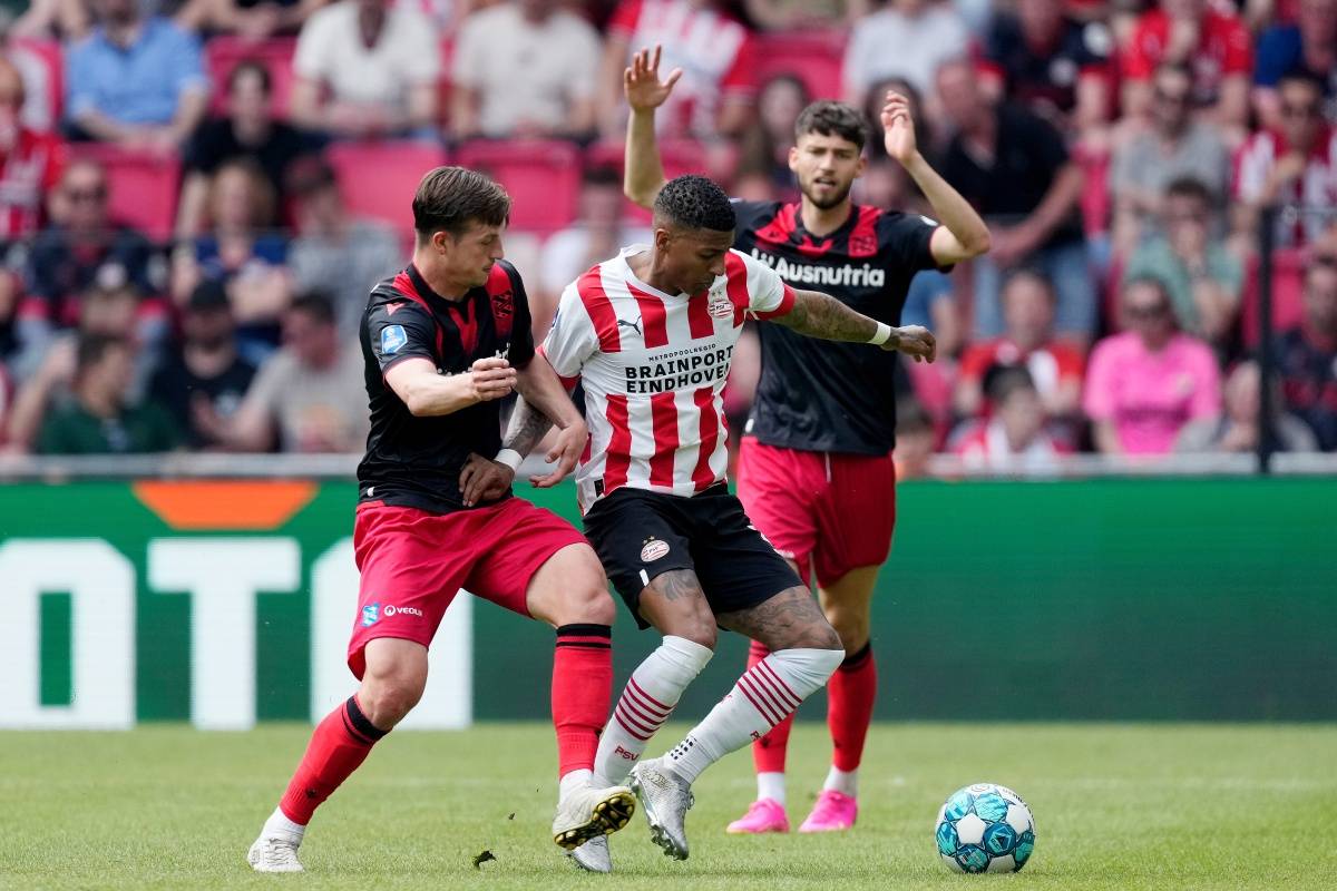 球俱乐部再 球俱乐部再