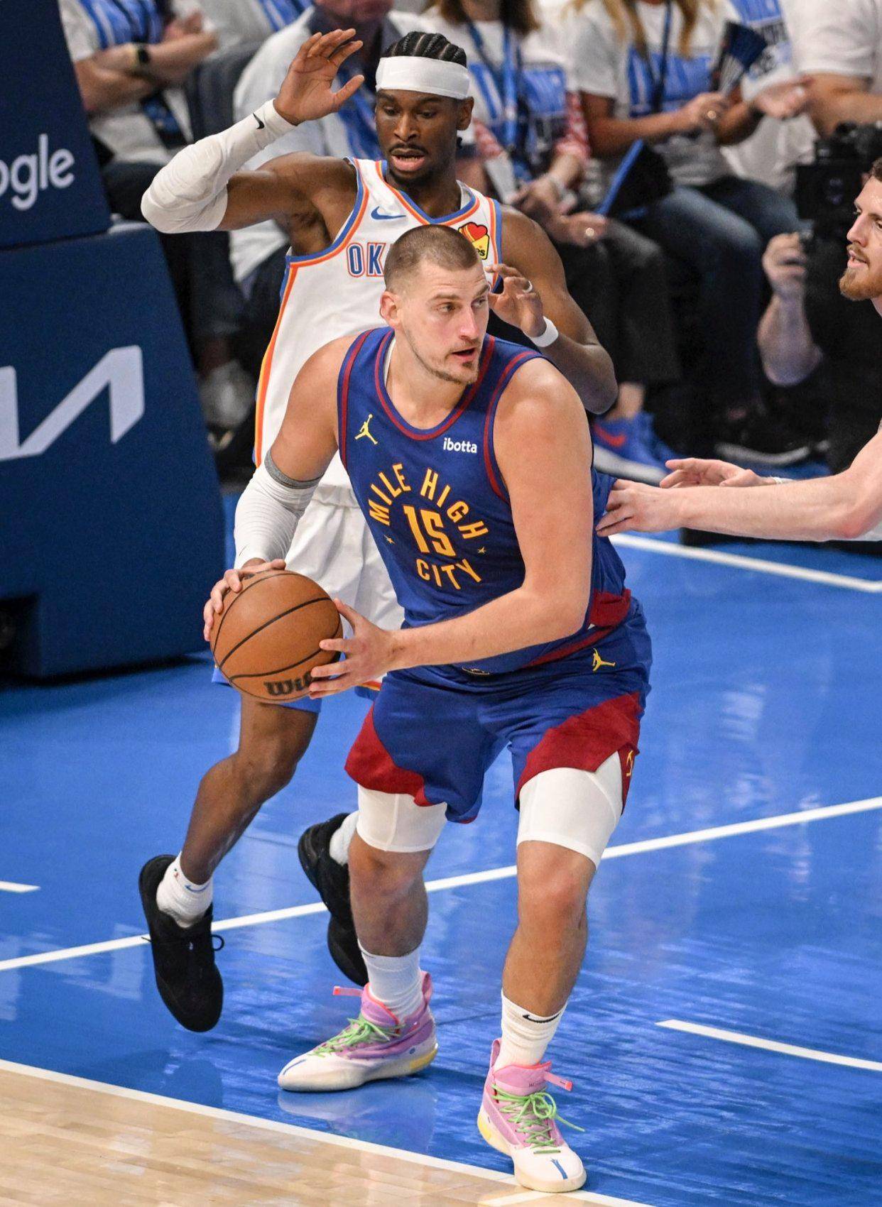 论场中却不 论场中却不