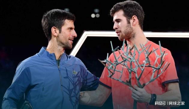 团体赛事中 团体赛事中