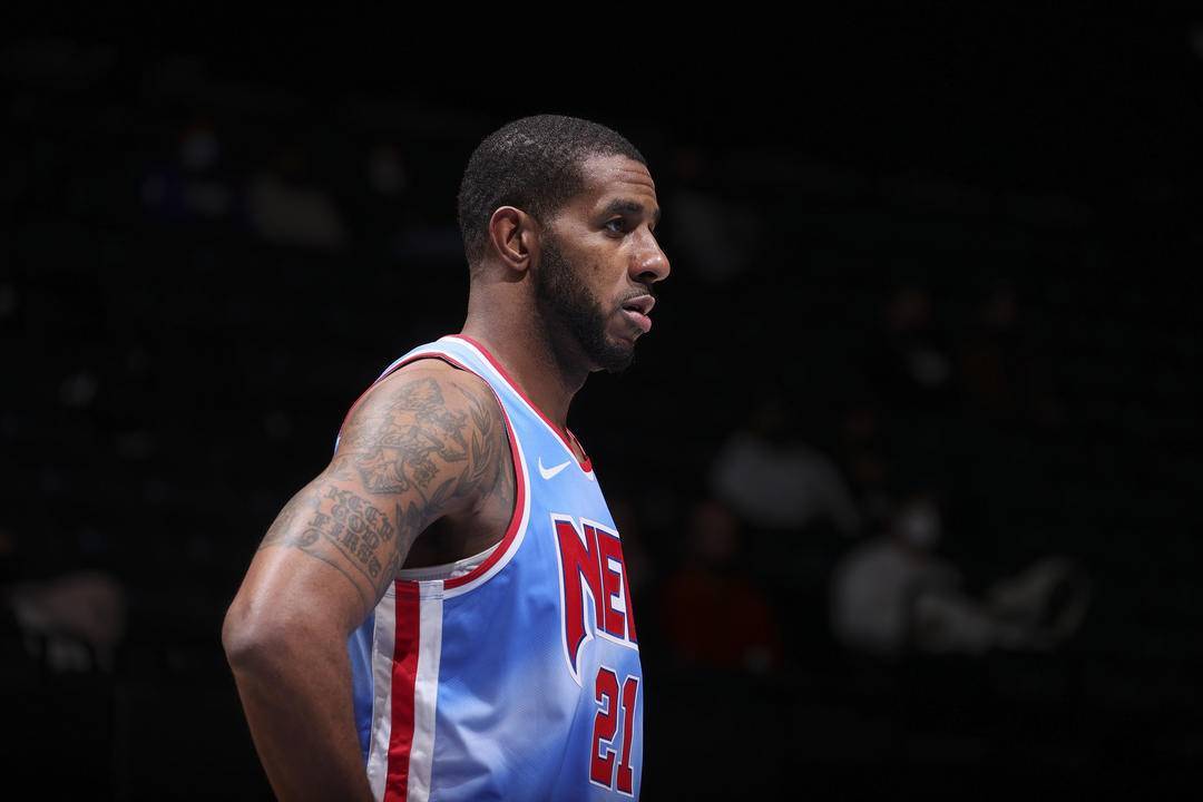 为中路箭头 为中路箭头